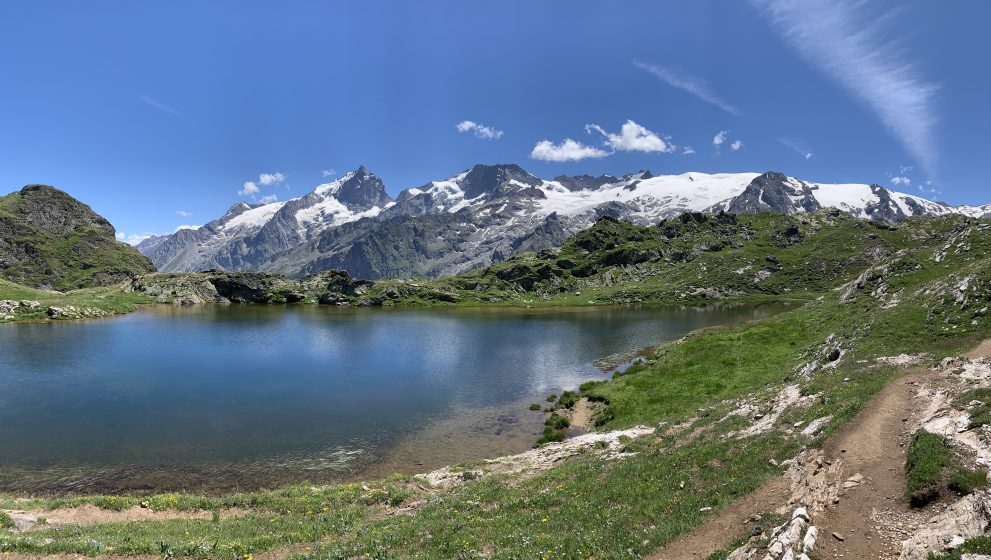 Bienvenue au Perron